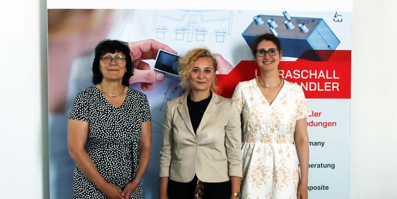 Press Release Besuch Bildungsministerin