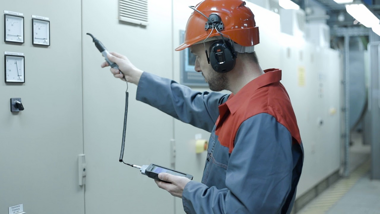 Detection of partial discharges with SONAPHONE