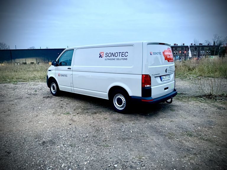 SONOTEC investiert in Elektromobilität