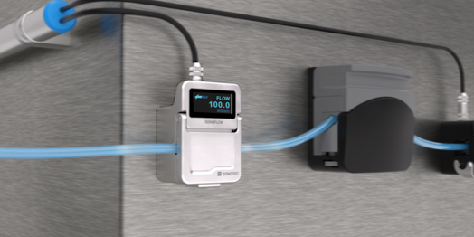 Built-in color touch display of the non-contact SONOFLOW CO.55 SD V3.0 flow meter