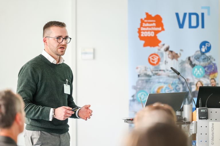 SONOTEC setzt Impulse beim 15. VDI-Forum in Magdeburg (copyright Viktoria Kühne)